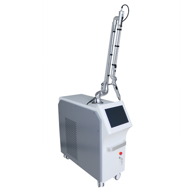 2000W Q Switched Laser Machine Penghapusan Tato Dengan 7 Artikulasi Artikulasi