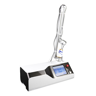 Mesin Laser Fractional Laser Femilift Peremajaan Vagina Co2 CE Disetujui
